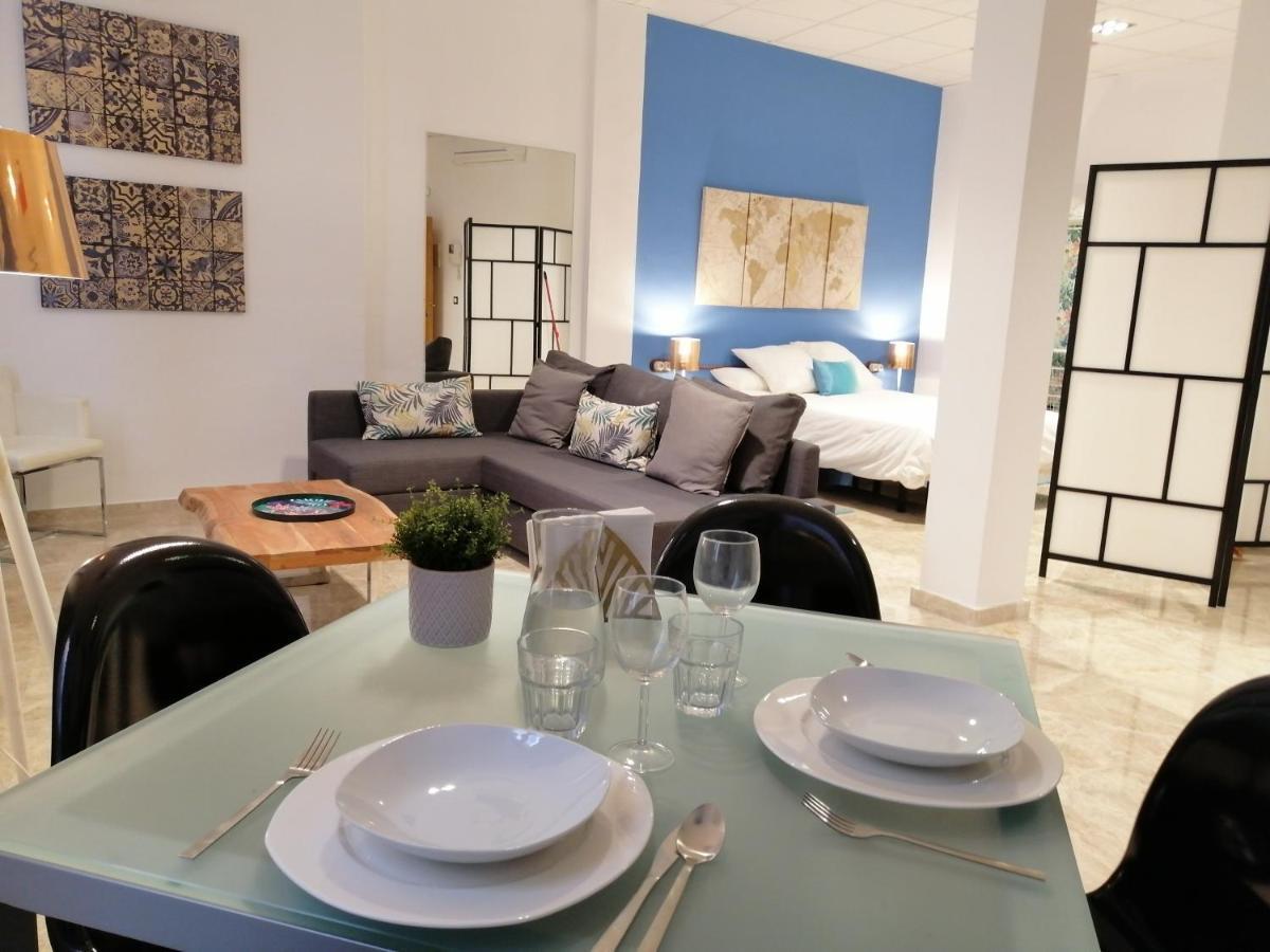 Arc Apartamentos 2C Малага Экстерьер фото