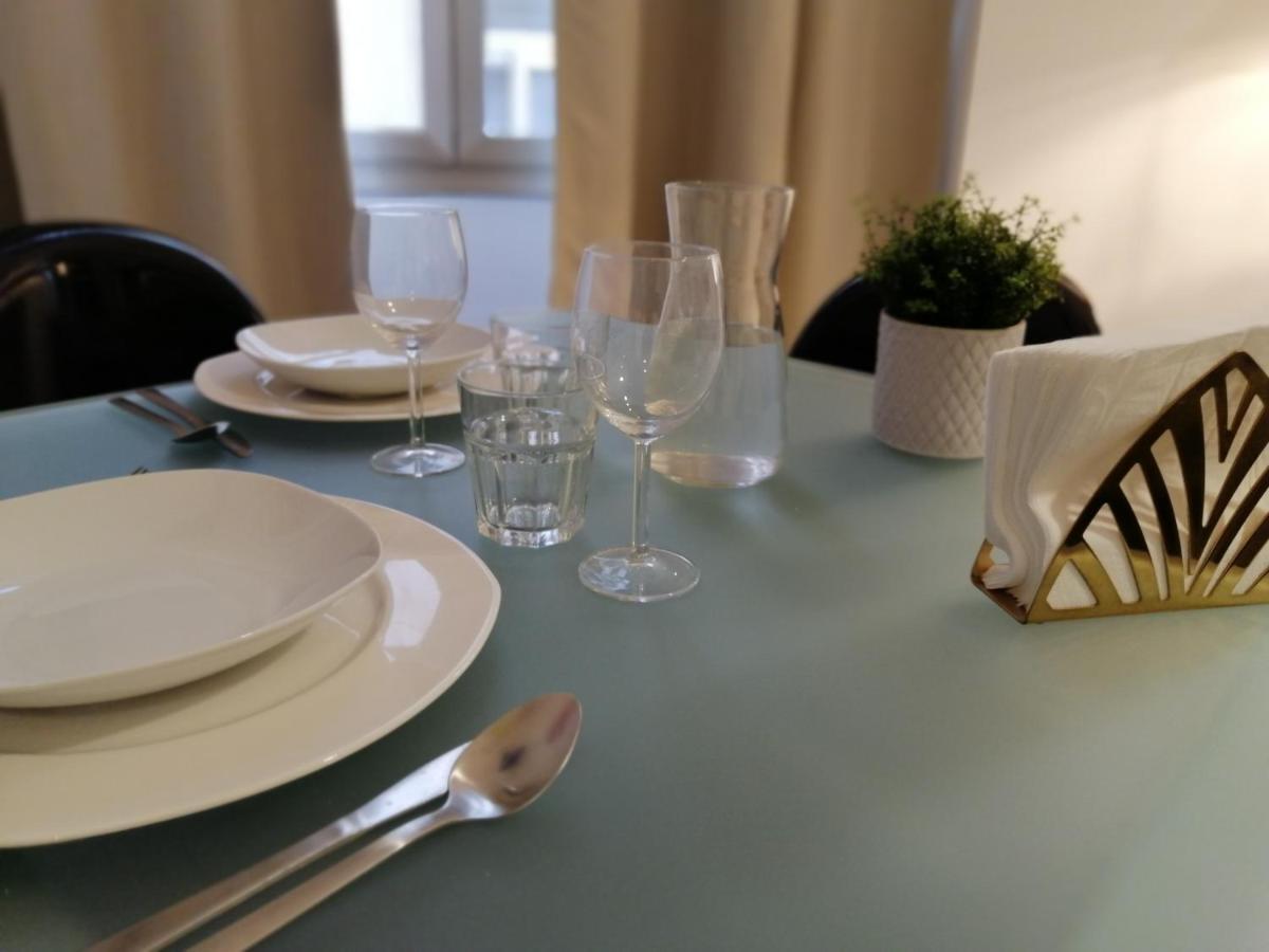 Arc Apartamentos 2C Малага Экстерьер фото